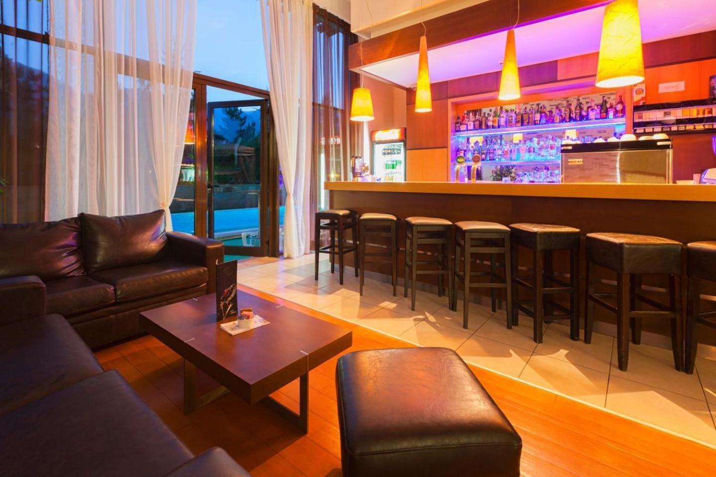 Pirin Bliss Apartment Ski, Spa And Relax At Terra Complex Razlog Esterno foto